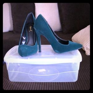 Pair of heels